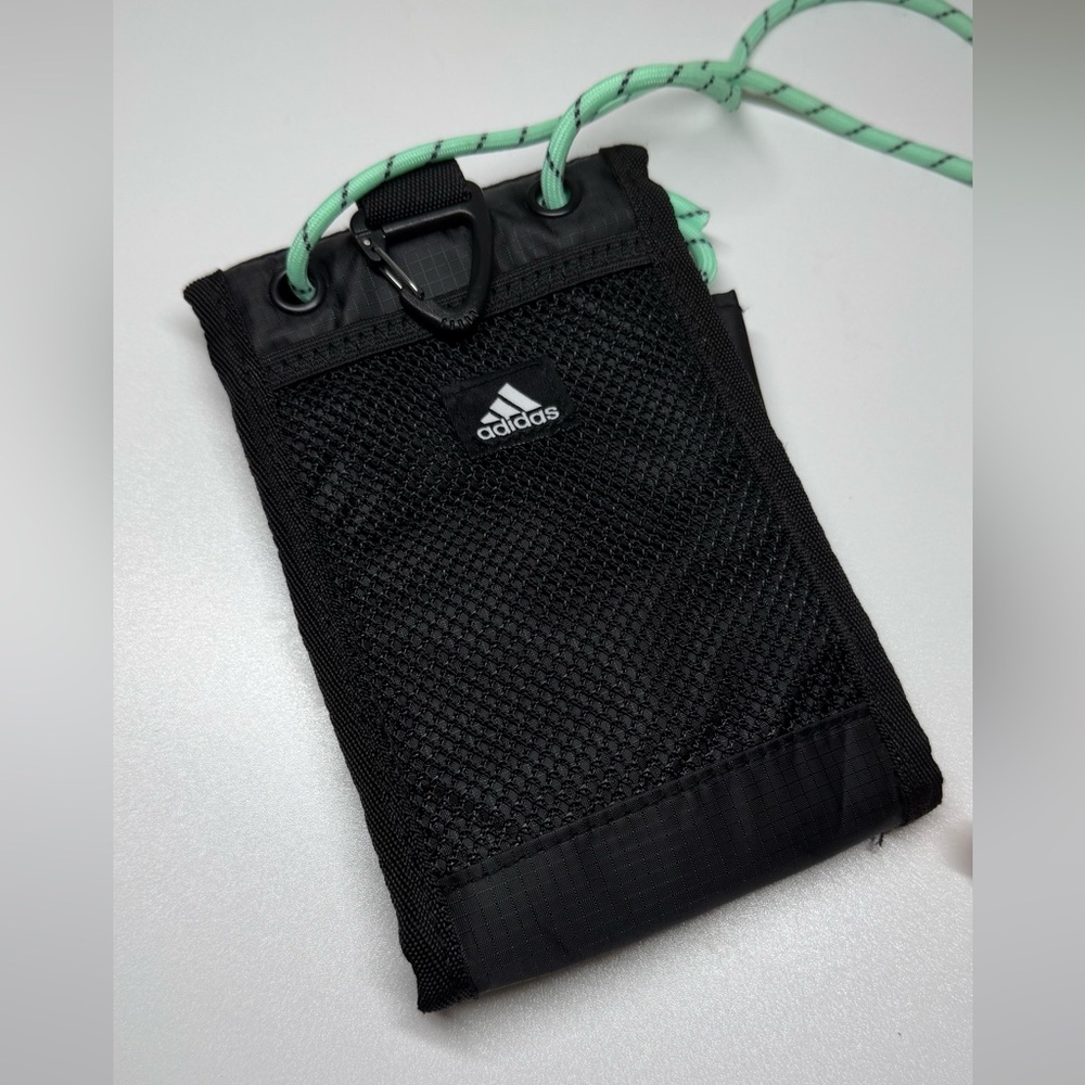 Adidas Small Pouch - Picture 2 of 6